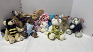 lot 3301 image: Beanie babies