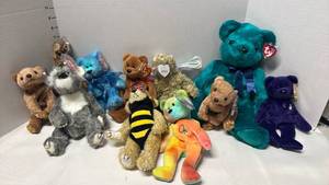 lot 3311 image: Beanie babies