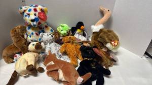 lot 3313 image: TY Beanie babies