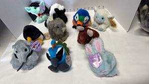 lot 3316 image: Puffins