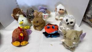 lot 3319 image: Puffins