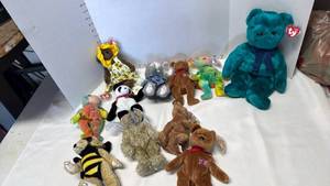 lot 3422 image: TY beanie babies