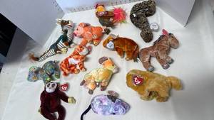 lot 3432 image: TY beanie babies