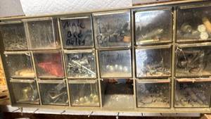 lot 3510 image: 15 drawer organizer with contents 8.5x18x6.5