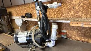 lot 3515 image: Wayne 1 hp cast iron conv well jet pump