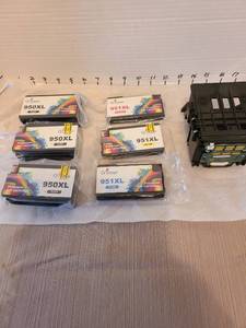 lot 7008 image: Q-Image 950XL951XL Printer Ink Cartridge Set