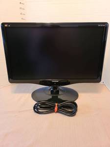 lot 7014 image: ViewSonic VA1931WA-2 LCD Monitor
