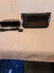 lot 7024 image: 2008 Corvette car stereo