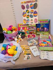 lot 7029 image: Easter egg dye kits and more