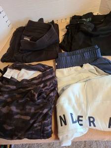 lot 7097 image: Ralph Lauren, Tek Gear, Under Armour, sherpa lined leisure pants, femsle adult size M