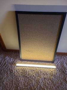 lot 7115 image: Corkboard 24x18 and rechargeable undercounter light