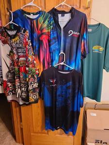 lot 7131 image: Mens t-shirts, and L, XL