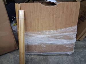 lot 3282 image: Divider Boards And Sliders With Screws