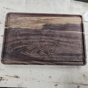 lot 5160 image: AH Wood Cutting Board
