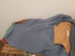lot 497 image: 5XL Dog Hoodie, Extra Large Dogs Shirt with Hood - Retail $0