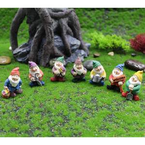 lot 714 image: See Photos for Size Reference HONEYSHOW Mini  Fairy Garden Accessories, 7PCS Gnome Figurines-Mini Gnomes kitSeven Dwarfs Statue for Fairy GardenFlower PotHome Decoration. - Retail $10