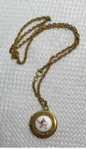 lot 41 image: Floral Enamel Gold Tone Locket Necklace