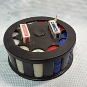 lot 73 image: Bakelite Poker Chip Carousel with Playing Cards