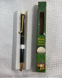 lot 86 image: Golf Club Shaped Pen with Original Box