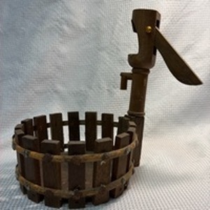 lot 177 image: Wooden Folk Art Well Basket