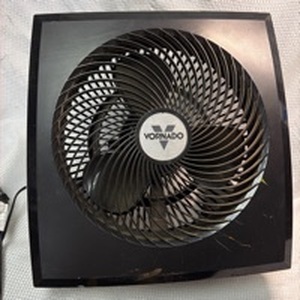 lot 203 image: Vornado 2791 Air Circulator Fan