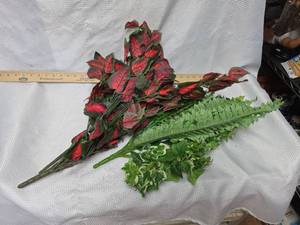 lot 281 image: Mixed Artificial Plant Stems Bundle