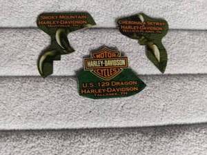 lot 2192 image: Tennessee Harley-Davidson Dealership Pin Collection