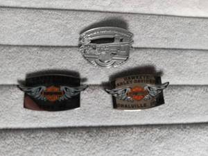 lot 2197 image: Harley-Davidson Dealership Pin Collection
