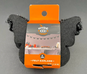 lot 42068 image: Hyde and EEK 6ft Black Bat Felt Halloween Garland