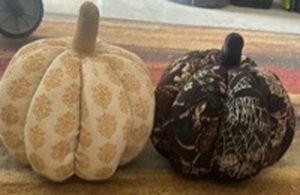 lot 42084 image: Decorative Fabric Pumpkins Set - Cream Damask & Black Floral