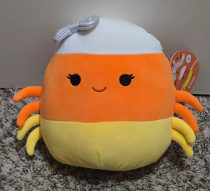 lot 43032 image: 2-8 inch Candy Corn Squishmallow Plush