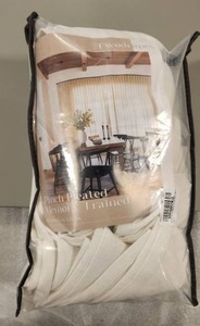 lot 69493 image: TwoDrapes Memory Trained Pinch Pleated Linen Curtains - Retail $25