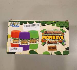 lot 69533 image: Hanging Monkeys Game 3-Pack by Game - Retail $12