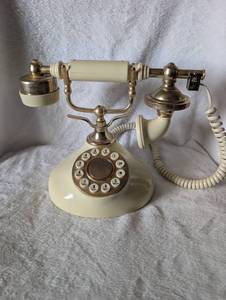French Style Push Button Dial Pad Telephone