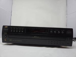 lot 31682 image: JVC XL-F254 5-Disc CD Changer Player