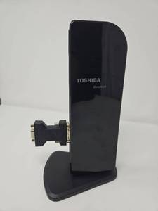 lot 31702 image: Toshiba Dynadock USB 3.0 Universal Docking Station