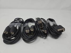 lot 31838 image: VGA Male to Male Monitor Cable Bundle.  Lot of 4
