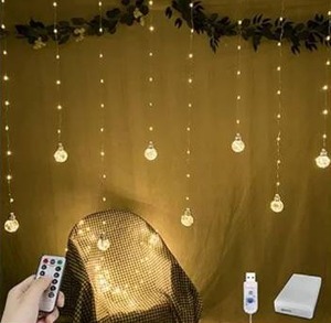 lot 4736 image: YOLIGHT Wishing Ball Curtain Lights 200 LED Window Curtain String Lights with Remote, USB Battery Powered Twinkle Globe Fairy Lights for Wedding Party Bedroom Christmas Decoration (Warm White)