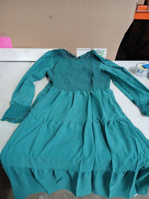 lot 49834 image: Green Smocked Prairie Dress-L