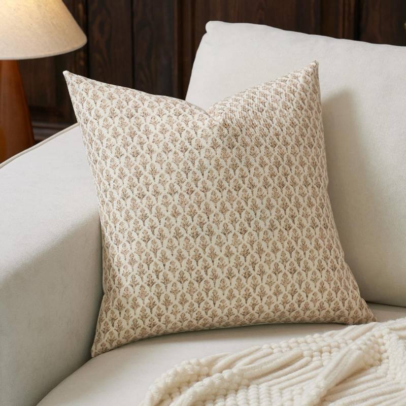 lot 37586 image: FIOUOVO Floral Pillow Covers 18x18 Pillow Cover Block Print Couch Pillows for Living Room Decorative Neutral Accent Throw Pillow Covers, 1PC,