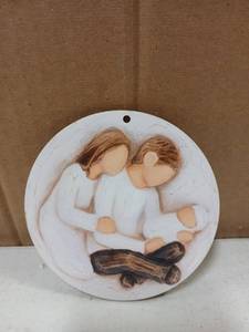 lot 30263 image: Wooden Baby First Christmas Ornament 2025 for New Parents, 2D Flat Babys First Christmas Ornament Family of Three, First Baby Girl Boy Ornaments New Parents Gifts for First Time Mom Dad