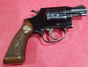 lot 3784 image: Smith & Wesson Model 32 Terrier (.38 S&W)