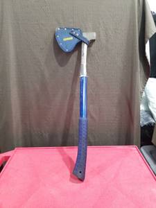 lot 3811 image: Estwing Blue Axe 1.38 in. H X 26 in. W X 26 in. L