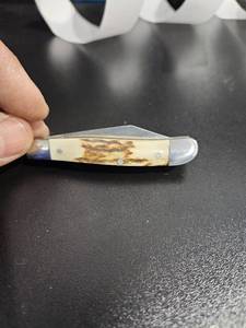 lot 3833 image: Case XX Bone Handle Pocketknife