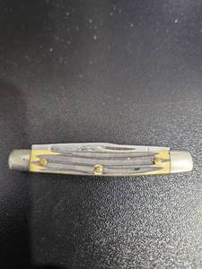 lot 3862 image: Queen Steel #43 USA Made Pocket Knife