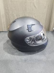 lot 3866 image: Fulmer ECE 22-05 DOT Full Face Motorcycle Helmet