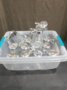 lot 3902 image: Lot of Glass Bottle Syrup Pitcher Honey Maple Syrup Dispenser Retracting Spout