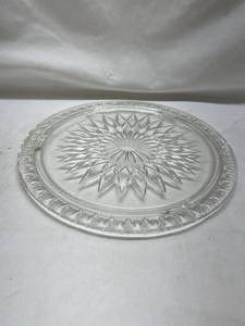 lot 130 image: Crystal Cut Glass Serving Plate