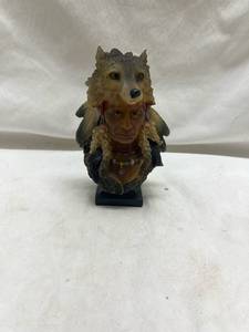 lot 137 image: Native American Wolf Spirit Figurine