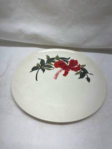lot 145 image: Crooksville Java-Lure Red Hibiscus Dinner Plate